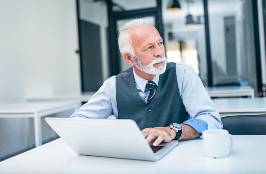 15 Common Retirement Advice Rich People Don't Follow