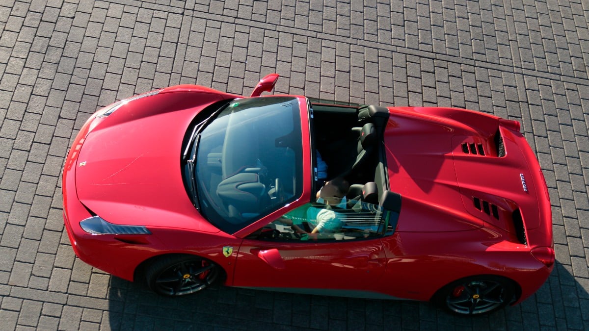Car Ferrari 458 Spider