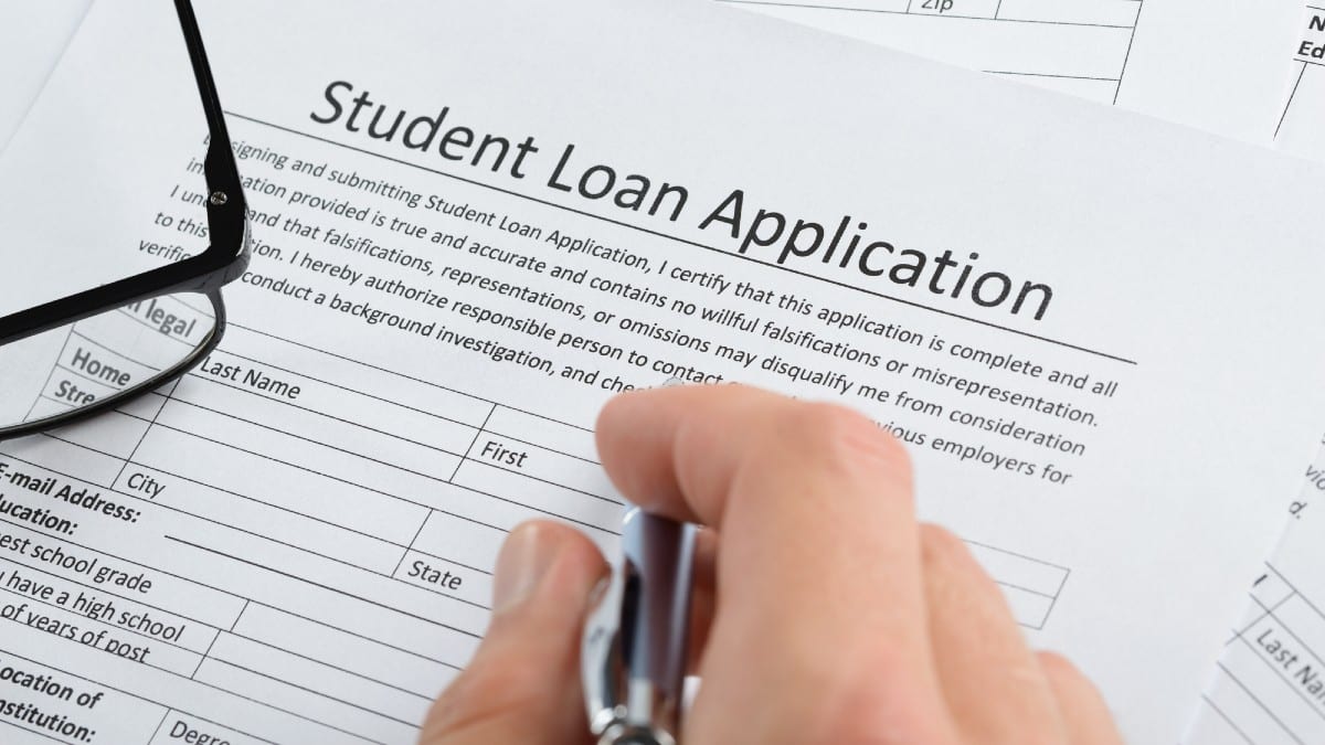 Student Loan Procrastination 
